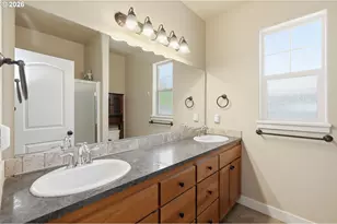 956 Kaylee Ave, Junction City, OR 97448 - Photo 26