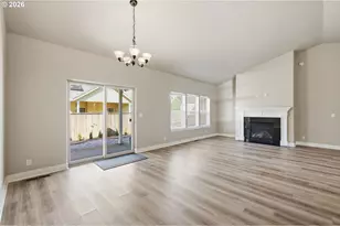 956 Kaylee Ave, Junction City, OR 97448 - Photo 6