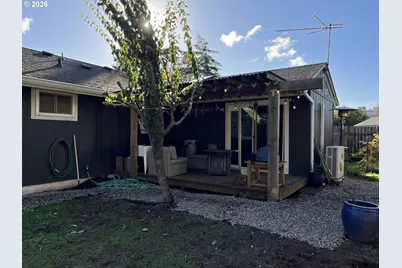 2045 19th St, Florence, OR 97439 - Photo 42