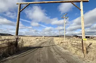 29327 Weaver Springs Rd, Burns, OR 97720 - Photo 2