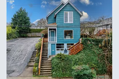 2220 SE Yamhill St, Portland, OR 97214 - Photo 2
