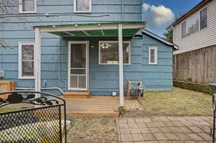 2220 SE Yamhill St, Portland, OR 97214 - Photo 40