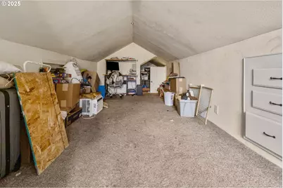 2045 Liberty St, Salem, OR 97301 - Photo 16