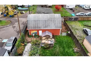 2045 Liberty St, Salem, OR 97301 - Photo 28