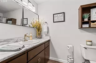 405 Corona Loop Rd, Roseburg, OR 97471 - Photo 12