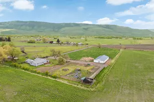 58015 Godley Rd, Union, OR 97883 - Photo 2