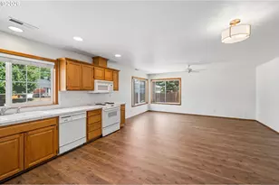 257 N Knights Bridge Rd, Canby, OR 97013 - Photo 6