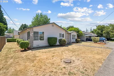 257 N Knights Bridge Rd, Canby, OR 97013 - Photo 2