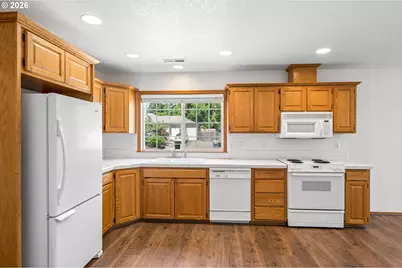 257 N Knights Bridge Rd, Canby, OR 97013 - Photo 12