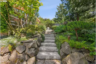11980 NW Oatfield Ct, Portland, OR 97229 - Photo 42