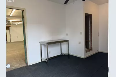 4001 E 18th St, Vancouver, WA 98661 - Photo 8