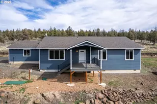 5798 SE Grant Rd, Prineville, OR 97754 - Photo 2