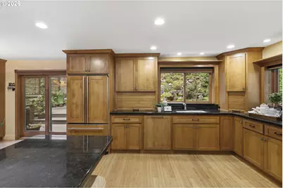 3919 SW Hillside Dr, Portland, OR 97221 - Photo 6