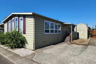 5422 Portland Rd NE, Salem, OR 97305 - Photo 6