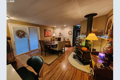 5422 Portland Rd NE #127, Salem, OR 97305 - Photo 24