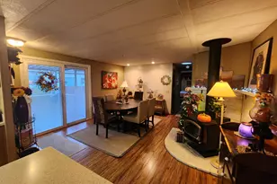 5422 Portland Rd NE, Salem, OR 97305 - Photo 26