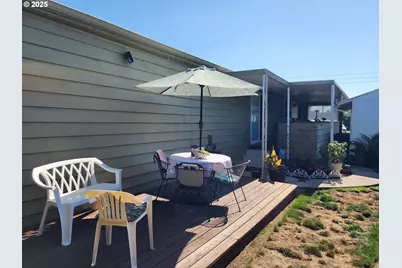 5422 Portland Rd NE #127, Salem, OR 97305 - Photo 12