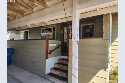 5422 Portland Rd NE #127, Salem, OR 97305 - Photo 2