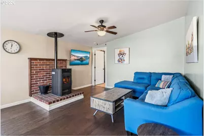 1214 Moore St, Brookings, OR 97415 - Photo 4