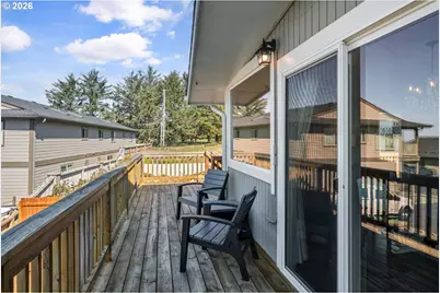 1214 Moore St, Brookings, OR 97415 - Photo 30