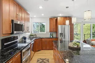 4148 SW 43rd Ave, Portland, OR 97221 - Photo 12