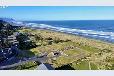 94050 Emerson Cir, Gold Beach, OR 97444 - Photo 20