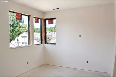 4620 SW Cullen Blvd, Portland, OR 97221 - Photo 12