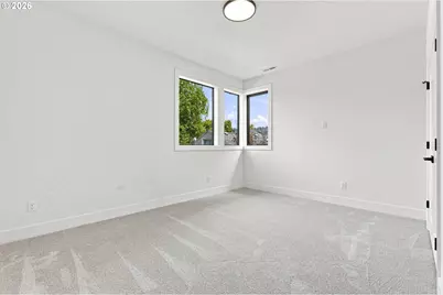 4620 SW Cullen Blvd, Portland, OR 97221 - Photo 34