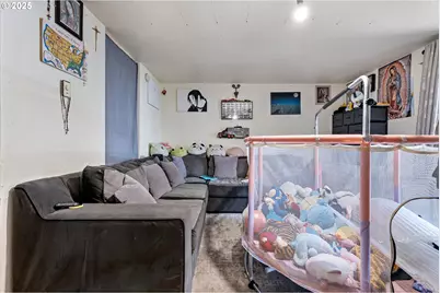 1180 R St, Springfield, OR 97477 - Photo 20