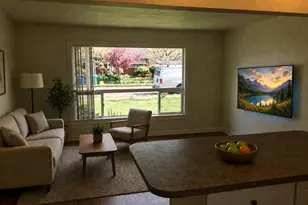 4103 SE 73rd Ave, Portland, OR 97206 - Photo 2