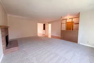 10235 NE Thompson St, Portland, OR 97220 - Photo 4