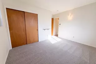 10235 NE Thompson St, Portland, OR 97220 - Photo 6