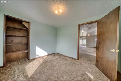 32650 Oester Rd, Warren, OR 97053 - Photo 14