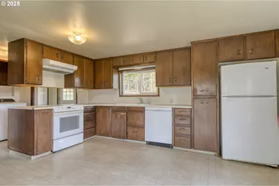 32650 Oester Rd, Warren, OR 97053 - Photo 10