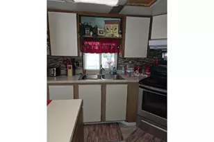 422 Lou Gray Dr, Myrtle Creek, OR 97457 - Photo 12