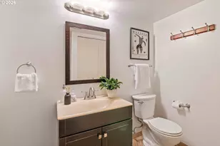 6605 W Burnside Rd, Portland, OR 97210 - Photo 20