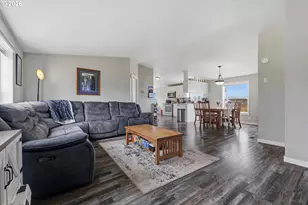 20905 NE Fulquartz Landing Rd, Dundee, OR 97115 - Photo 2