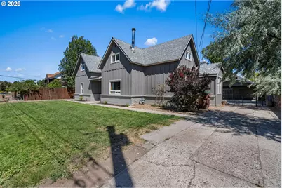 267 NW 5th St, Prineville, OR 97754 - Photo 4