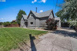 267 NW 5th St, Prineville, OR 97754 - Photo 4