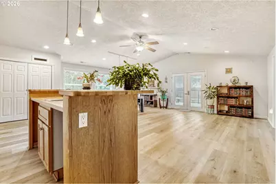 810 NE 167th Ave, Vancouver, WA 98684 - Photo 12