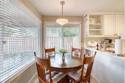 5230 SW Barclay Ct, Beaverton, OR 97005 - Photo 14