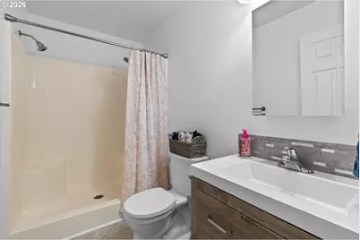 3811 NE 114th Ave, Portland, OR 97220 - Photo 20