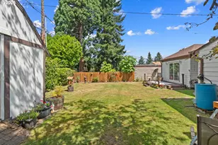 3811 NE 114th Ave, Portland, OR 97220 - Photo 38