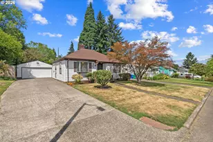 3811 NE 114th Ave, Portland, OR 97220 - Photo 2