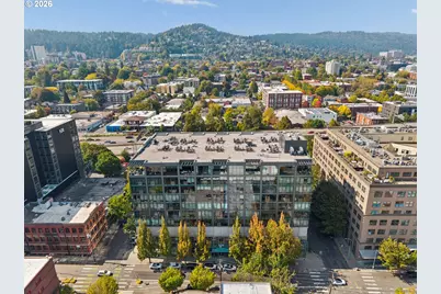 1410 NW Kearney St #610, Portland, OR 97209 - Photo 34