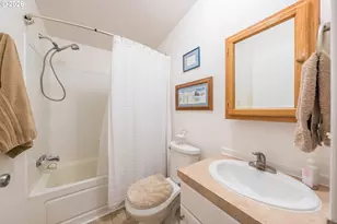 1232 SE 2nd Ct, Lincoln City, OR 97367 - Photo 26