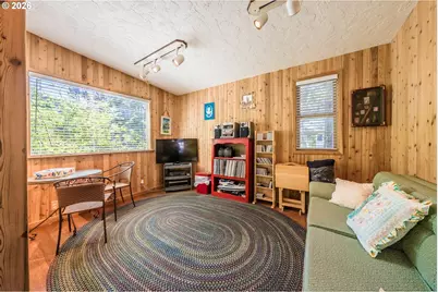 1232 SE 2nd Ct, Lincoln City, OR 97367 - Photo 32