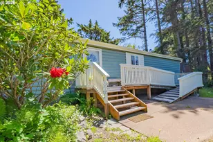 1232 SE 2nd Ct, Lincoln City, OR 97367 - Photo 2