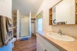 1232 SE 2nd Ct, Lincoln City, OR 97367 - Photo 20