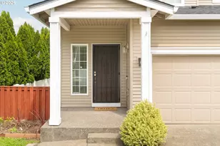 22908 NE Chinook St, Troutdale, OR 97060 - Photo 2